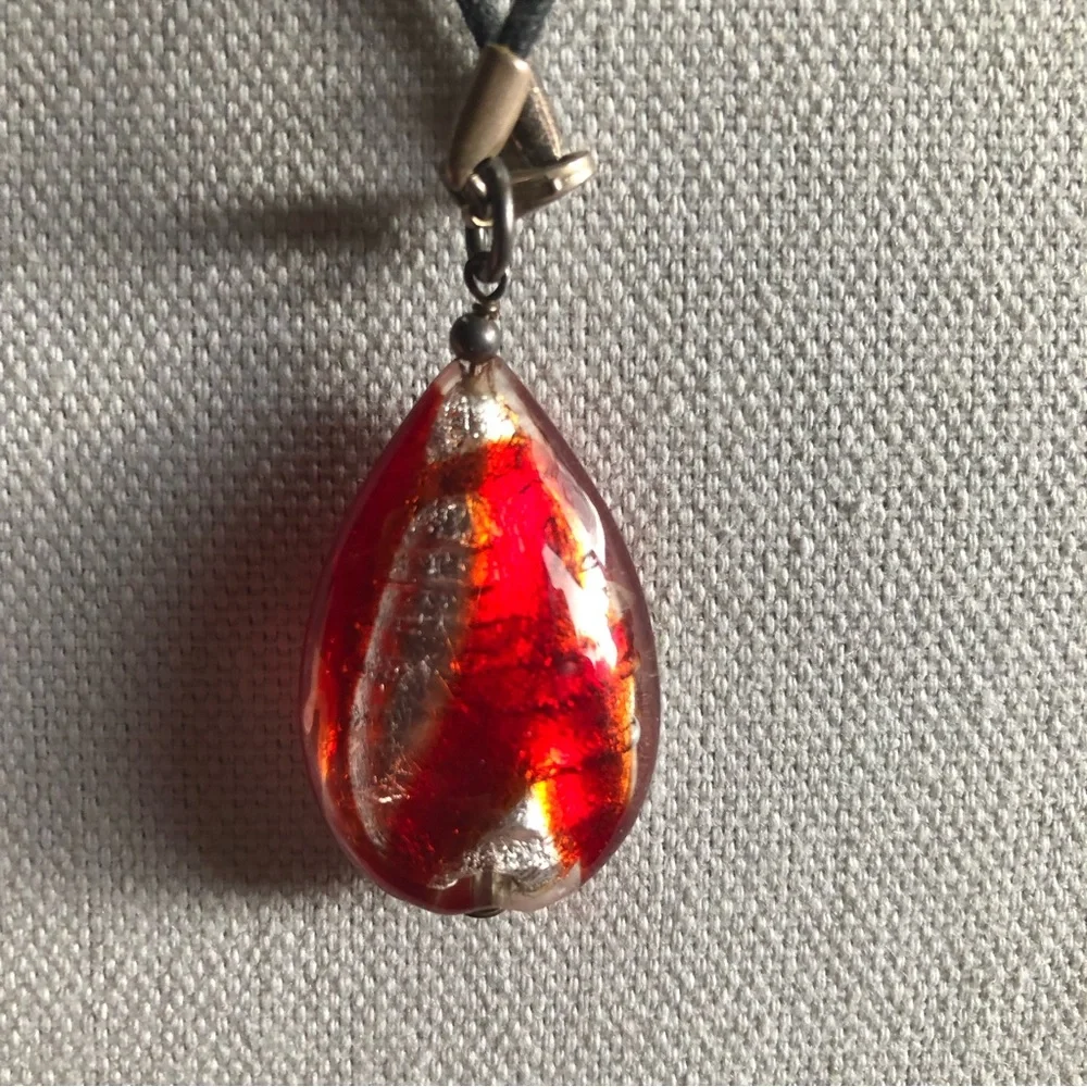 Murano Glass Red & Silver Teardrop Pendant - Picture 7 of 11